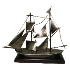 VELERO ARTESANAL METAL c/base 22x20 cm. (110417)               